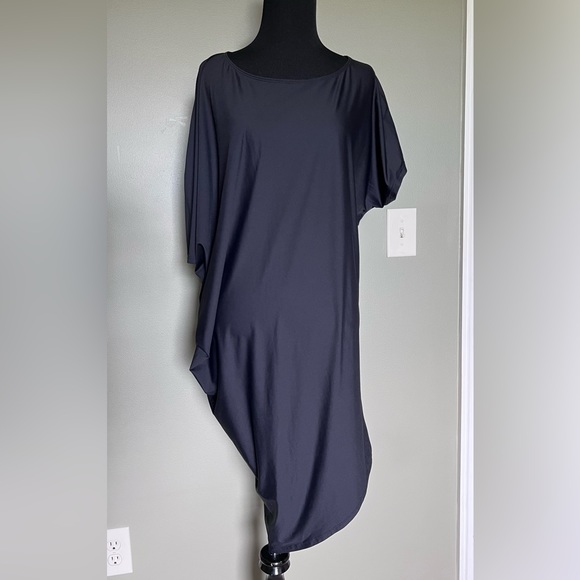 Athleta Draped Crew Dress - size XS Black color - Picture 9 of 12